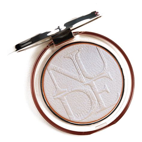 dior holographic glow highlight|Diorskin Nude Luminizer: Powder 'Highlighter .